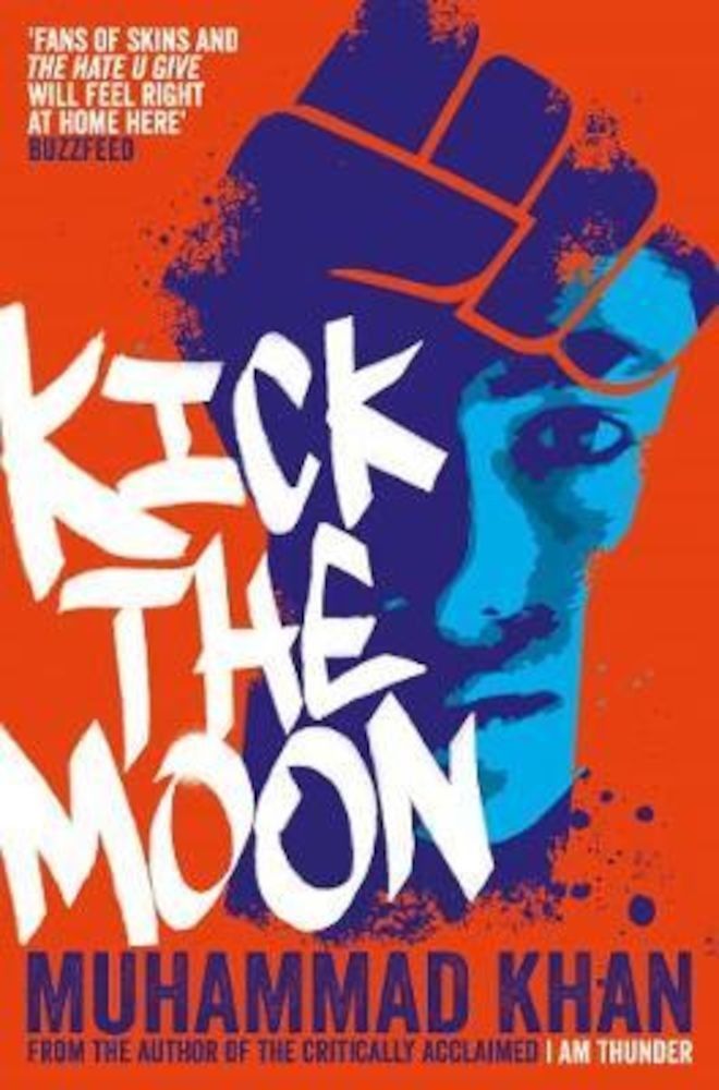 Kick the Moon, Paperback фото продукта