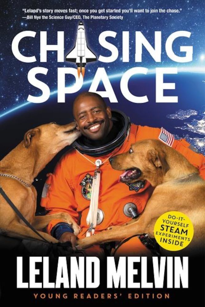 Chasing Space, Paperback fotografia produsului