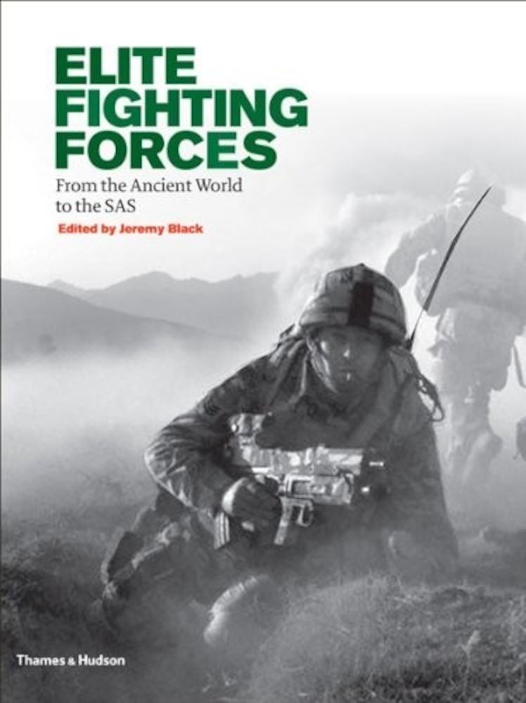 Elite Fighting Forces fotografia produsului