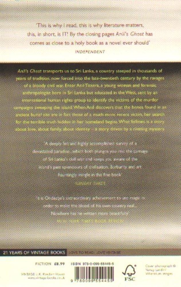 Anil's Ghost, Paperback fotografia produsului View 2 L